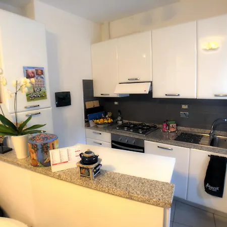 Apartment Lorenzo Marchesi House