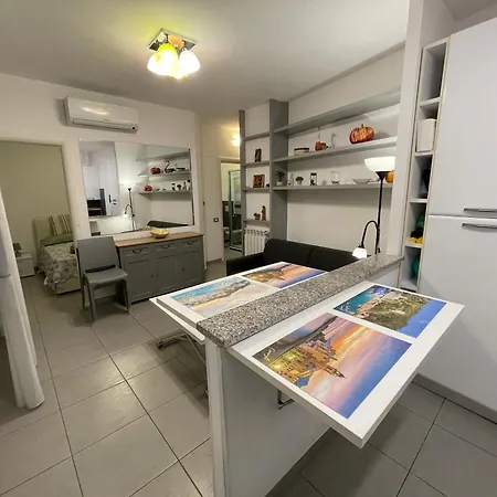 Lorenzo Marchesi House *