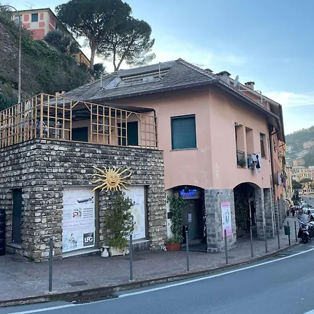 아파트 Lorenzo Marchesi House 렉코